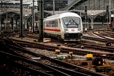 Составитель поездов